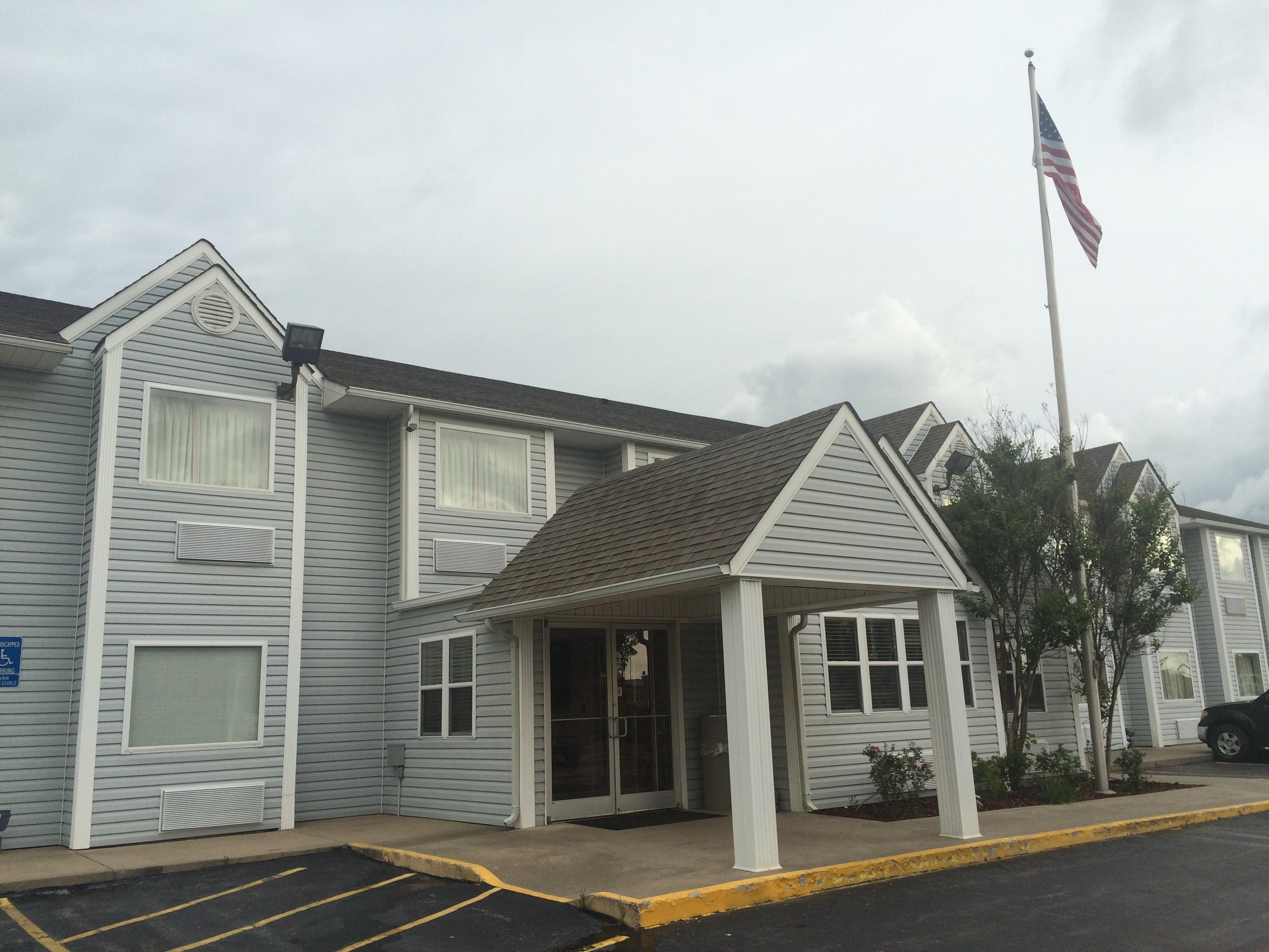 Americas Best Value Inn & Suites Ada