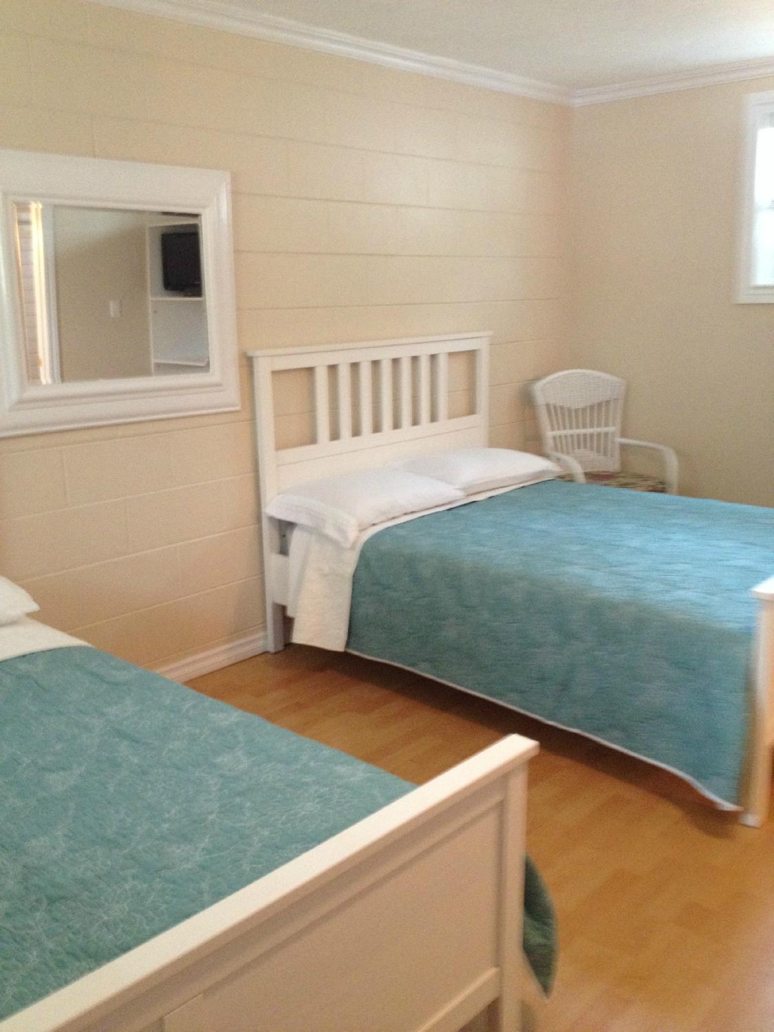 Ipperwash Beach Motel