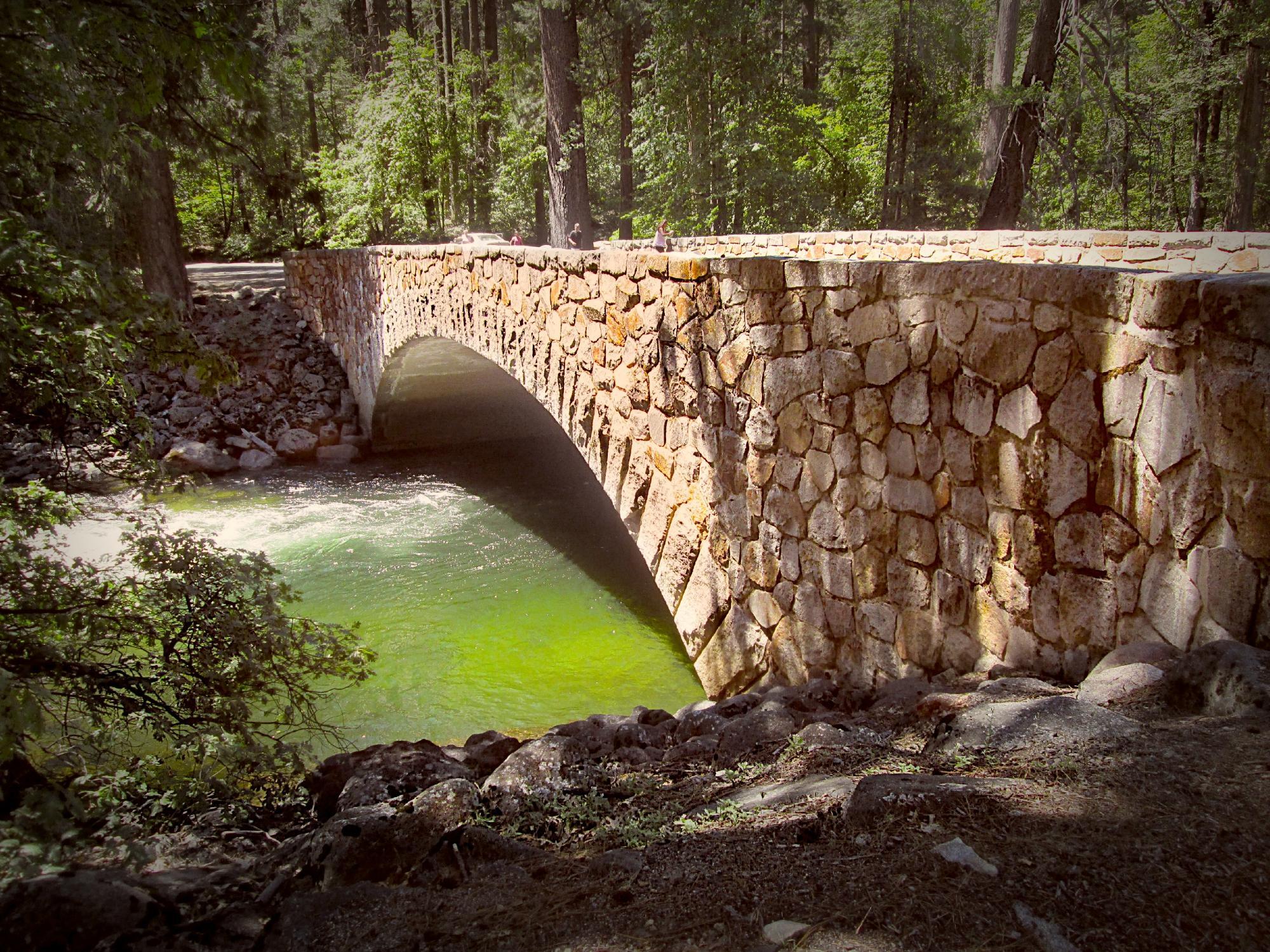 Pohono Bridge