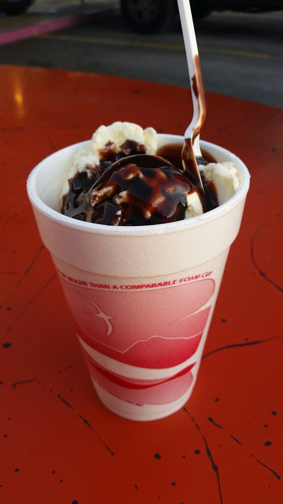 B&K Drive In - Root Beer Stand