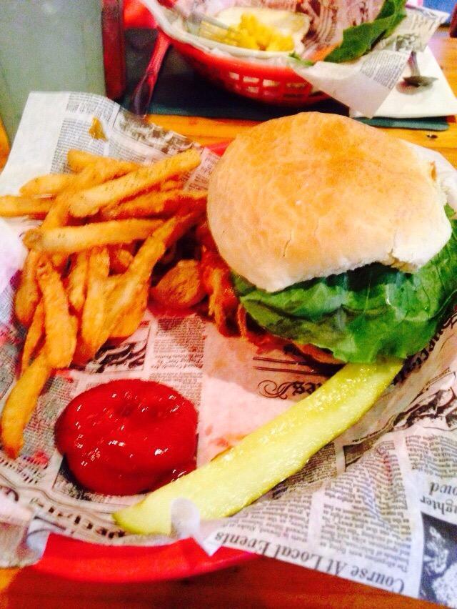 Indian Lake Restaurant & Tavern