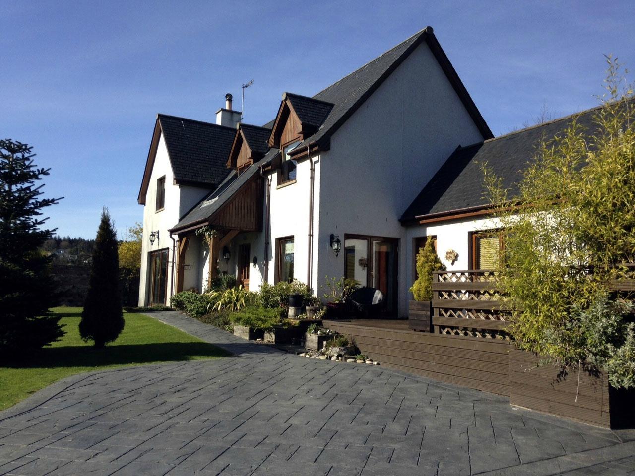 Old Mills Garden Bed and Breakfast