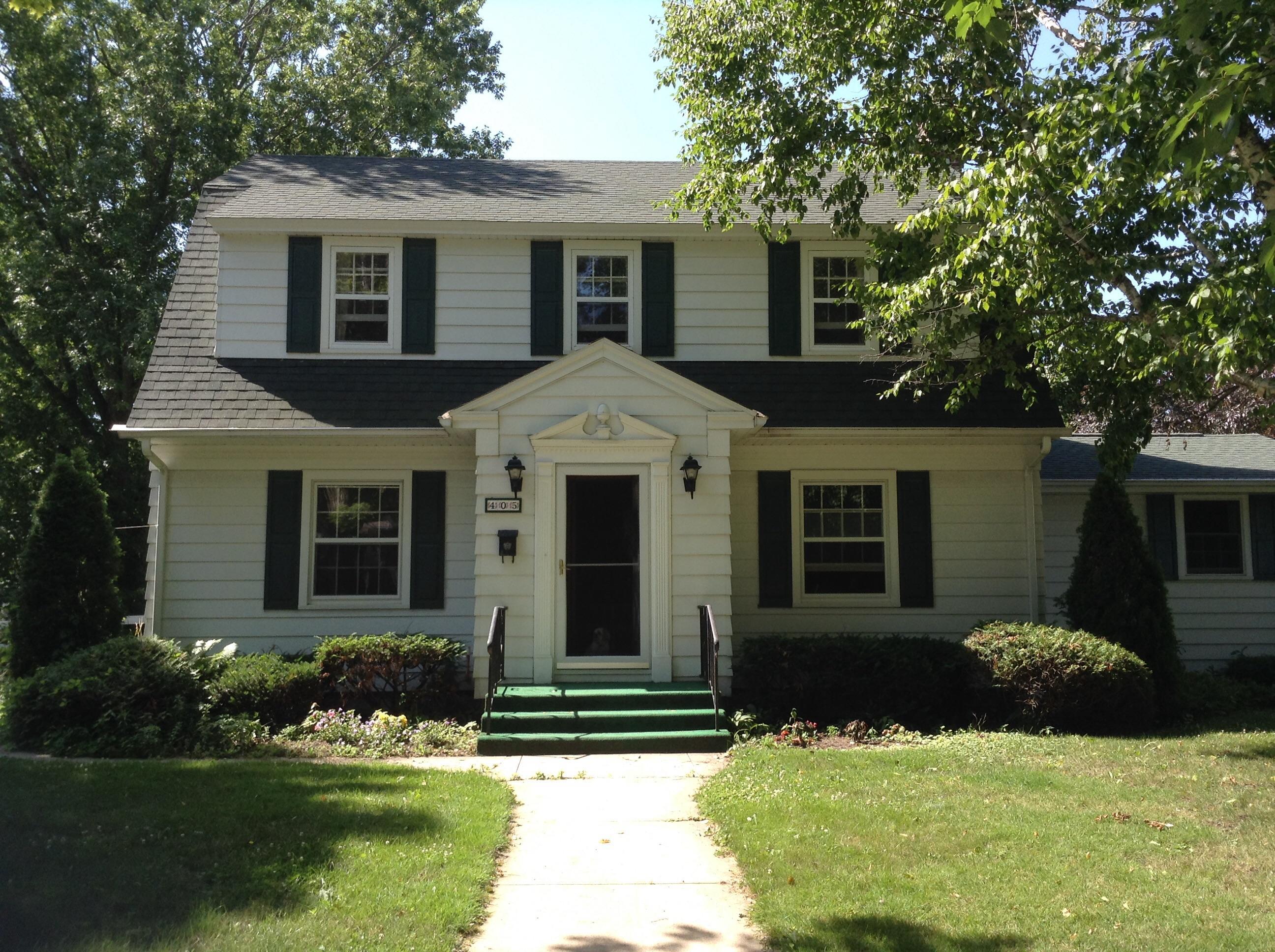 Overnight on Center Avenue