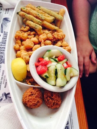 Photo by lauralmartin