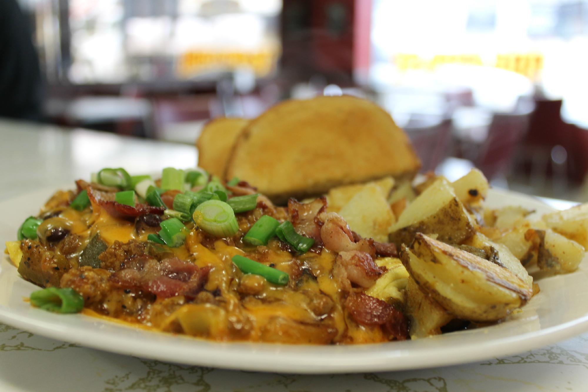 Roast 'N Toast Family Diner