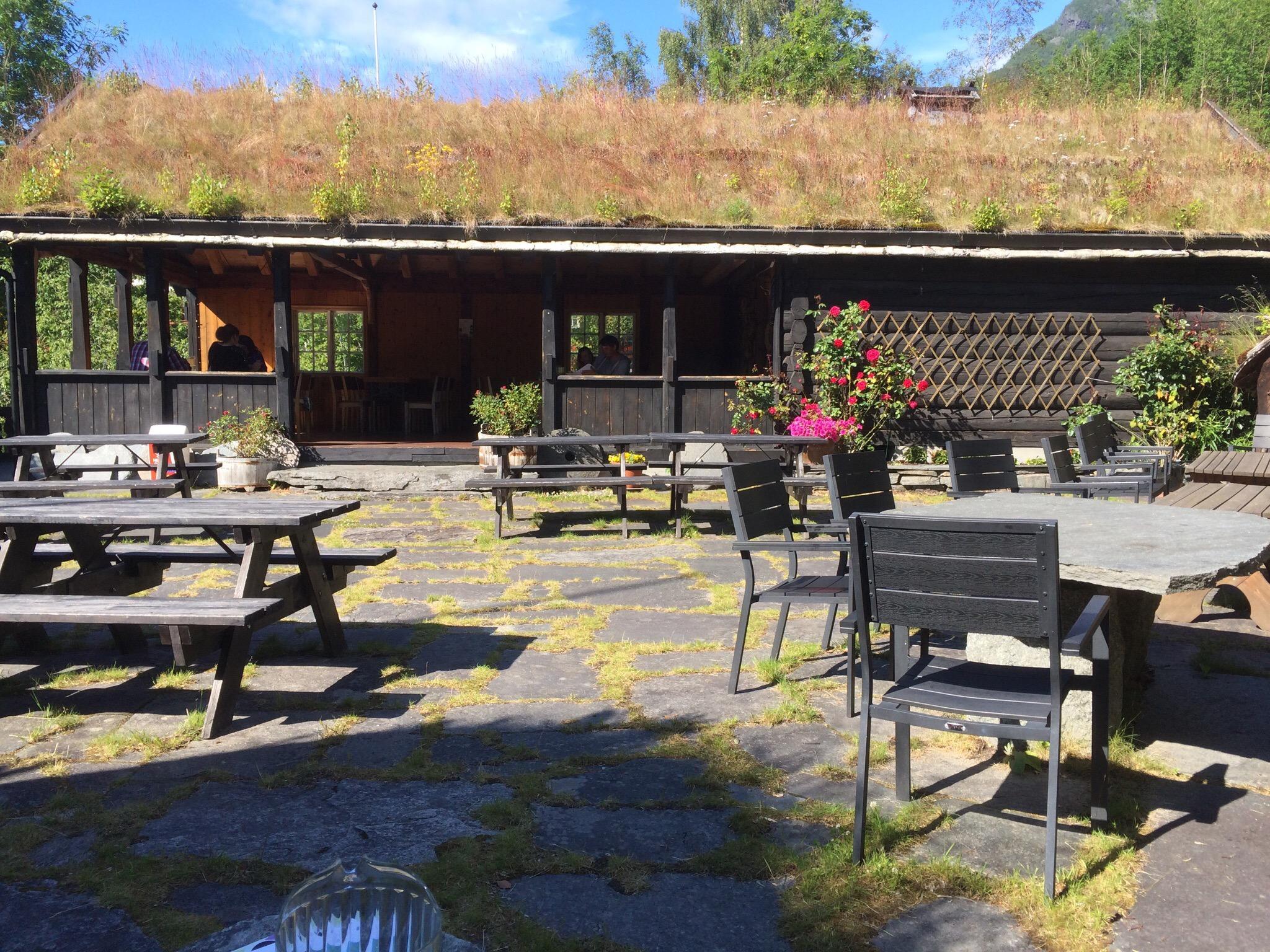 Ullensvang Gjesteheim