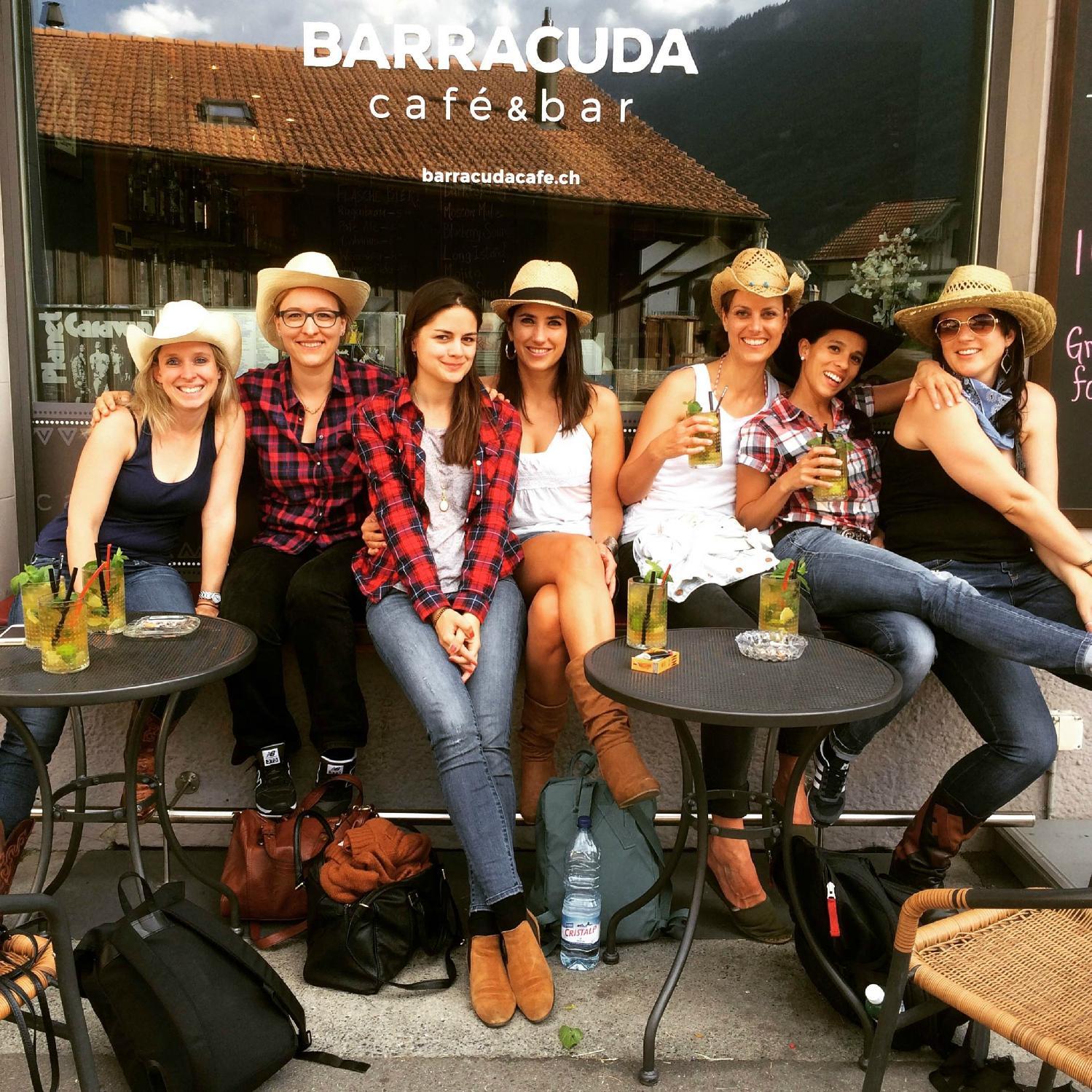 Barracuda Cafe & Bar