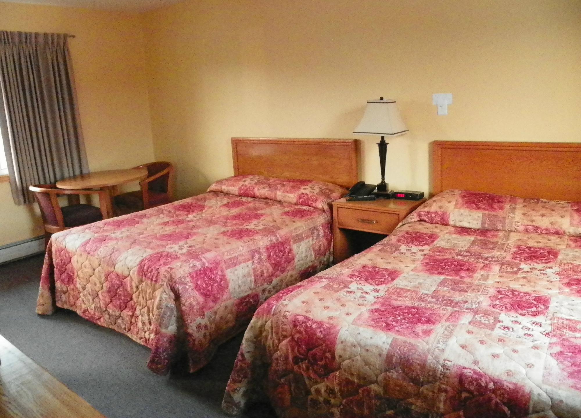 Fairwinds Motel & Restaurant