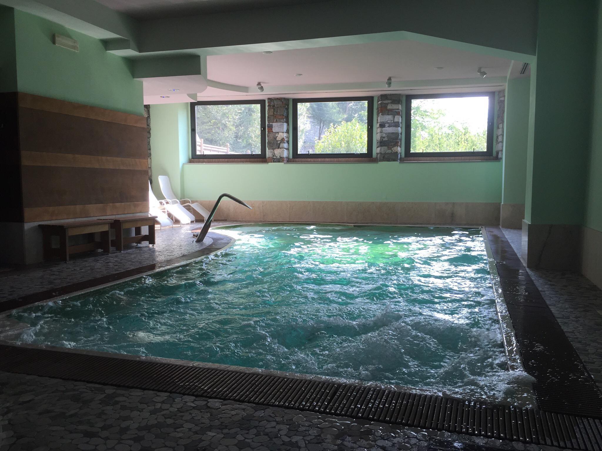 Photo by Rosalinda D