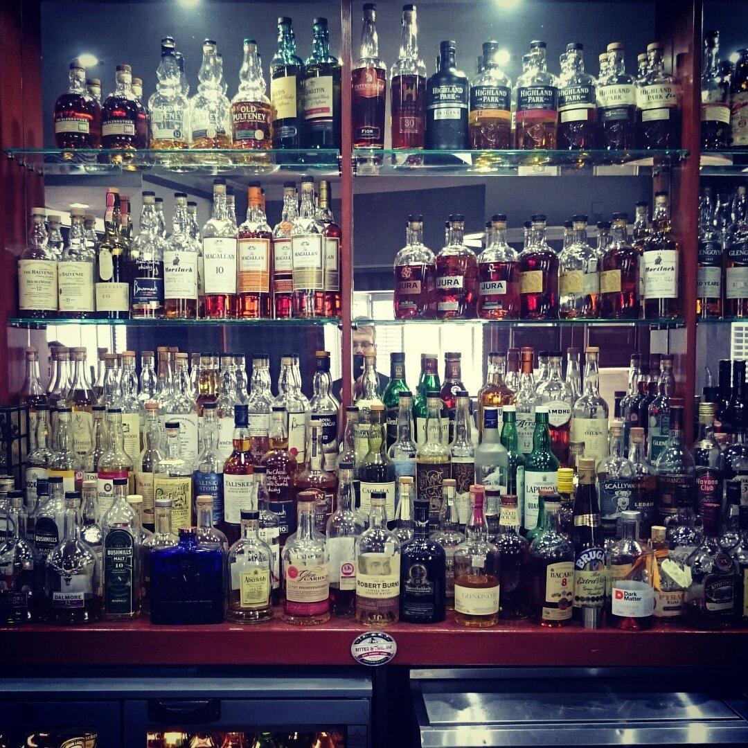 The Adam Lounge & Hawthorn Bar