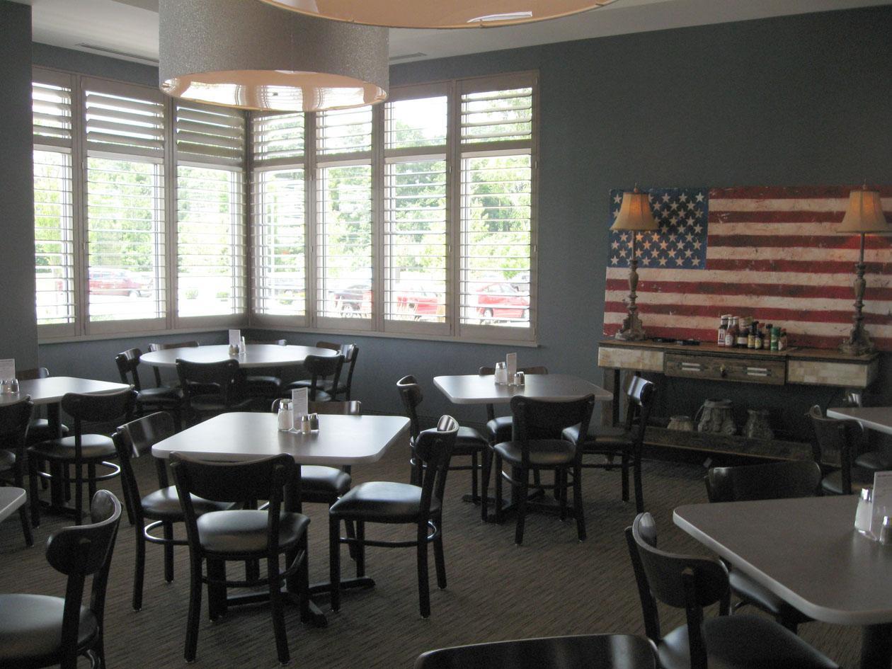 MCL Restaurant & Bakery