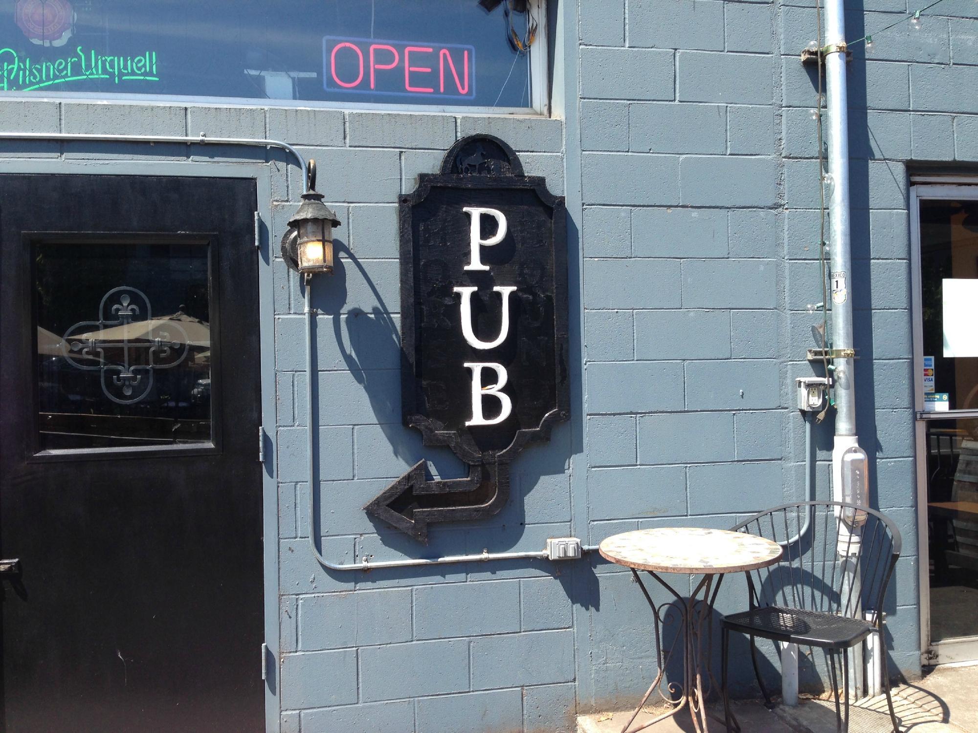 Hood River British Pub