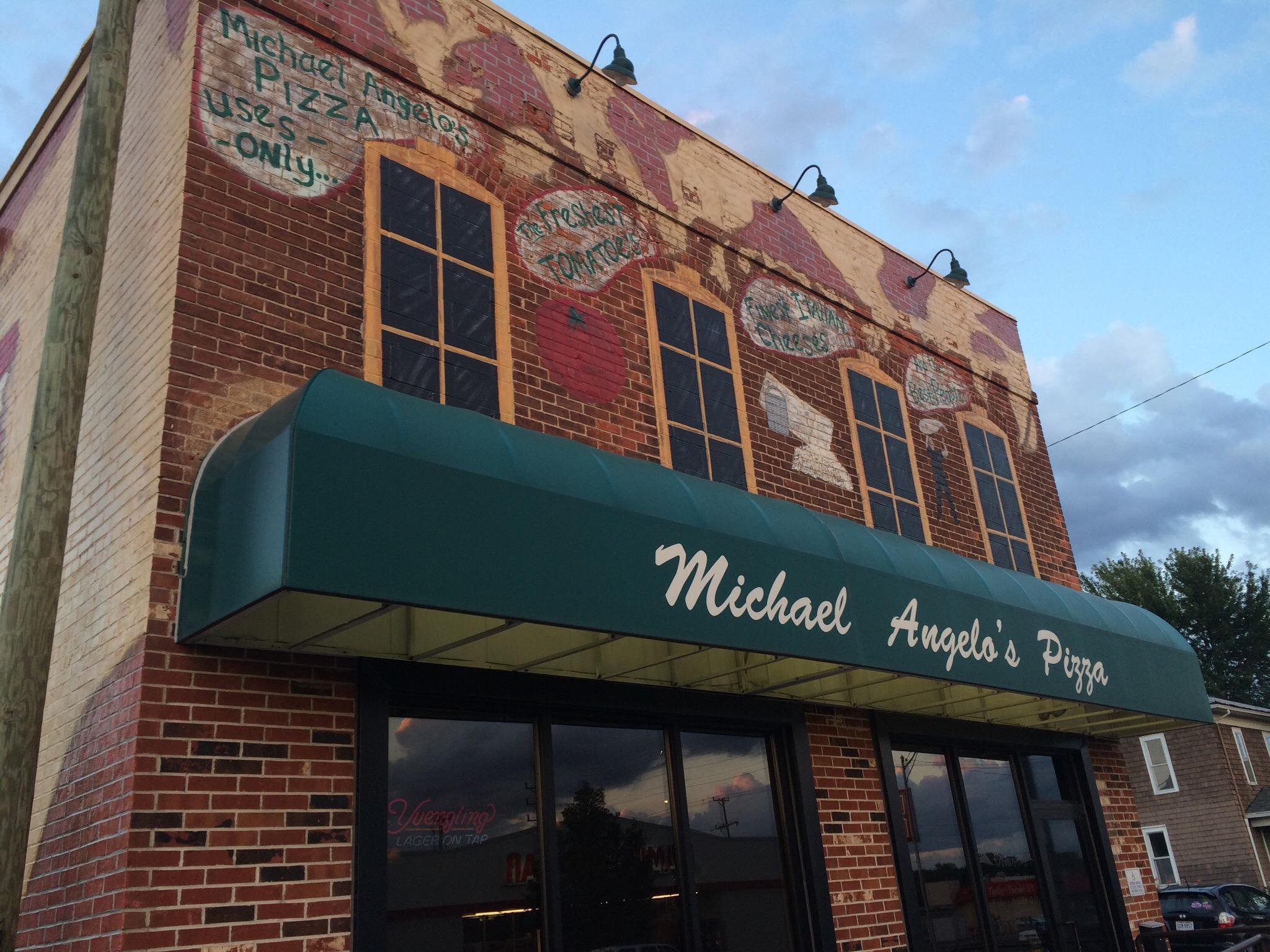 Michael Angelo's Pizza