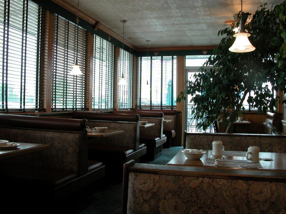 Gourmet Family Restaurant