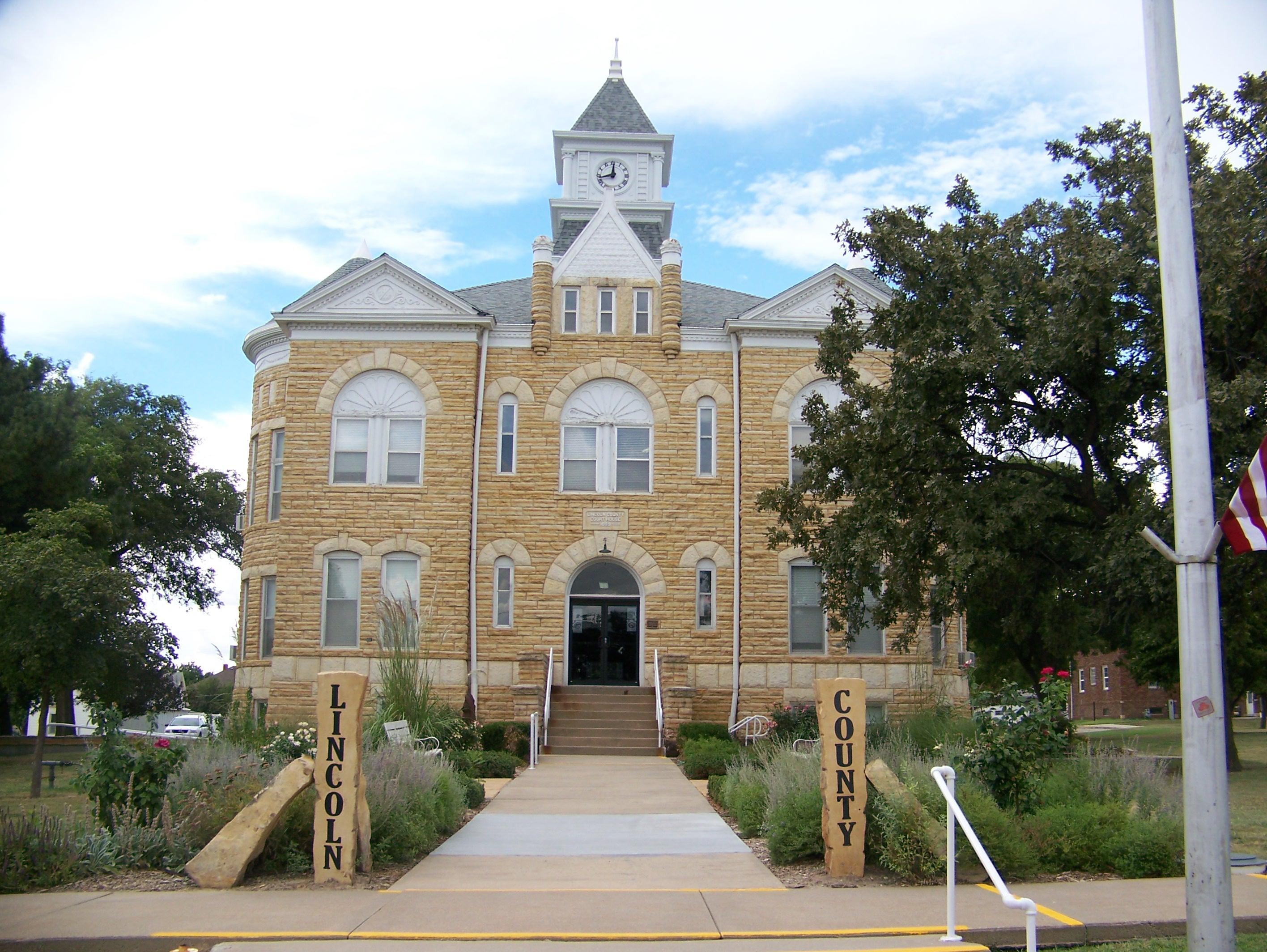 Lincoln County Court House