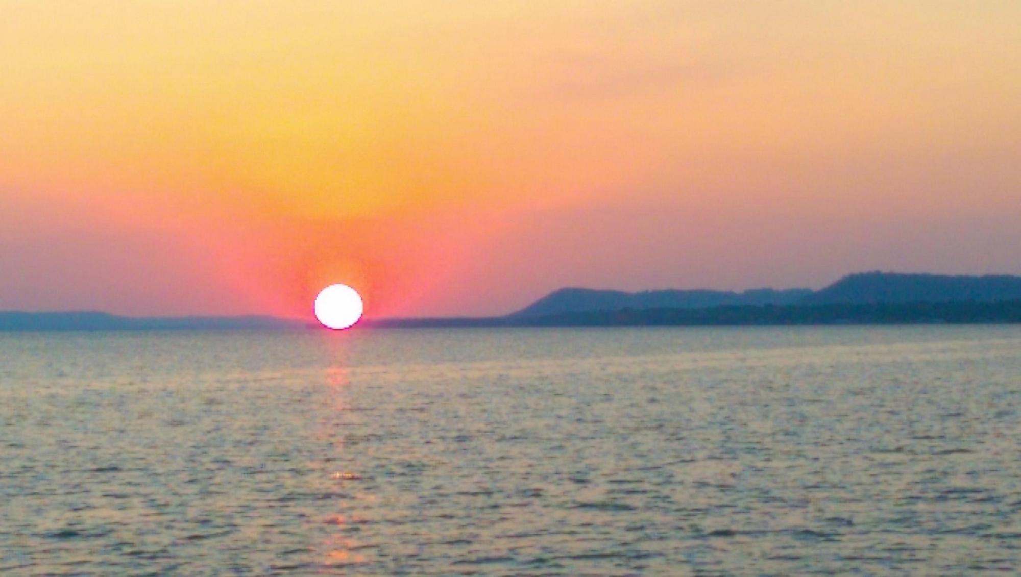 Eagle's Cliff Guide Service