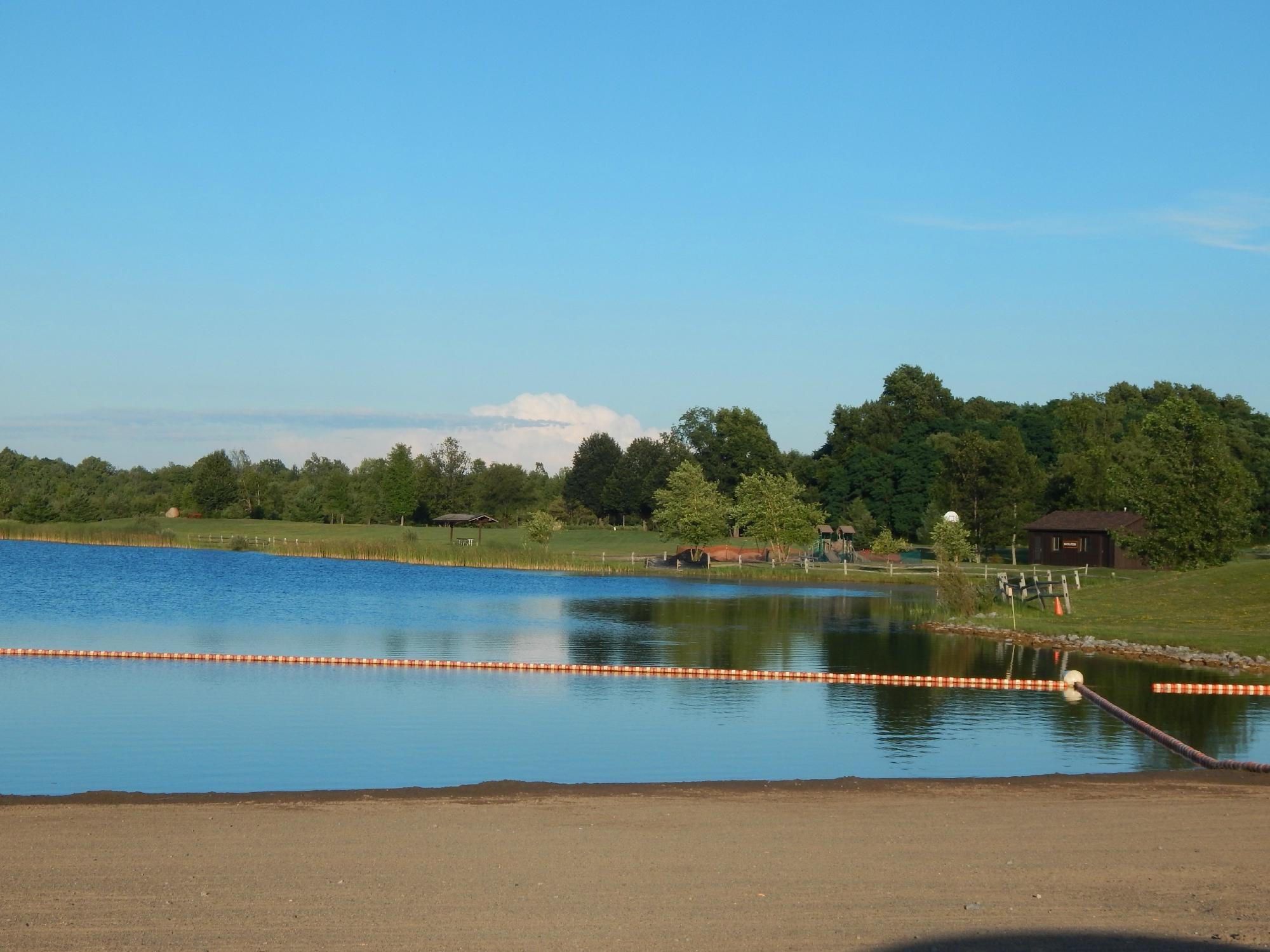 Darien Lakes State Park