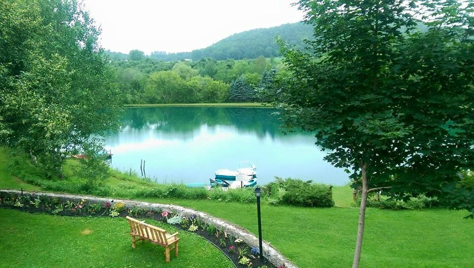 Lake Chalet Motel & Campground