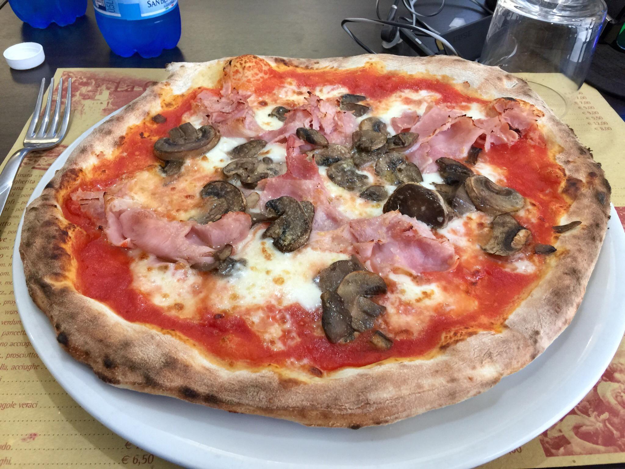 Pizzeria La Costiera