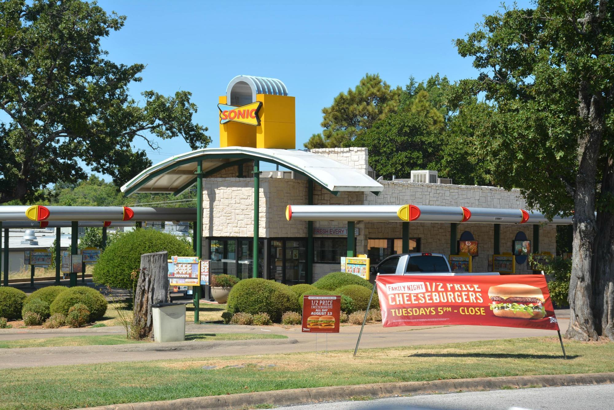 SONIC Drive-in