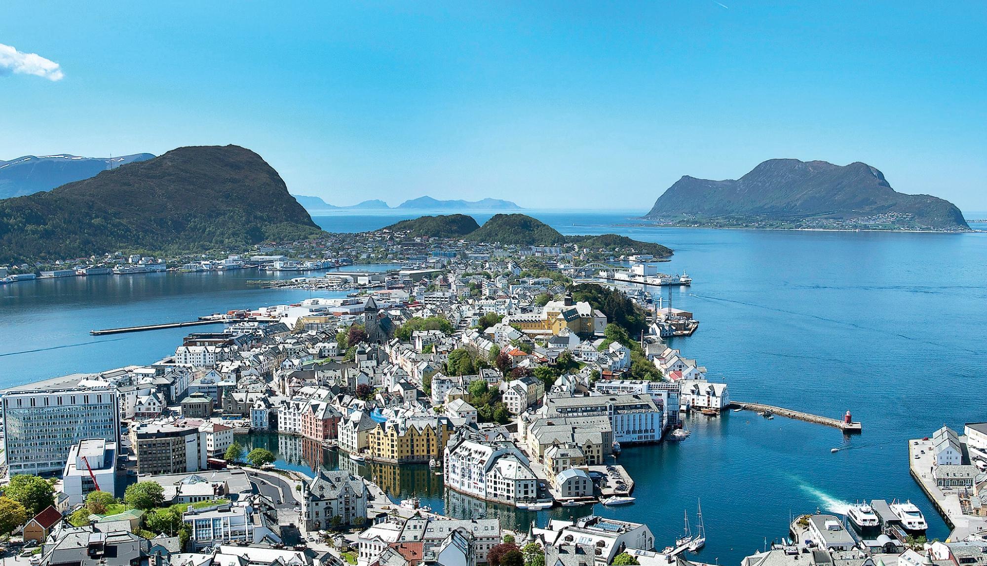 Destinasjon Alesund & Sunnmore