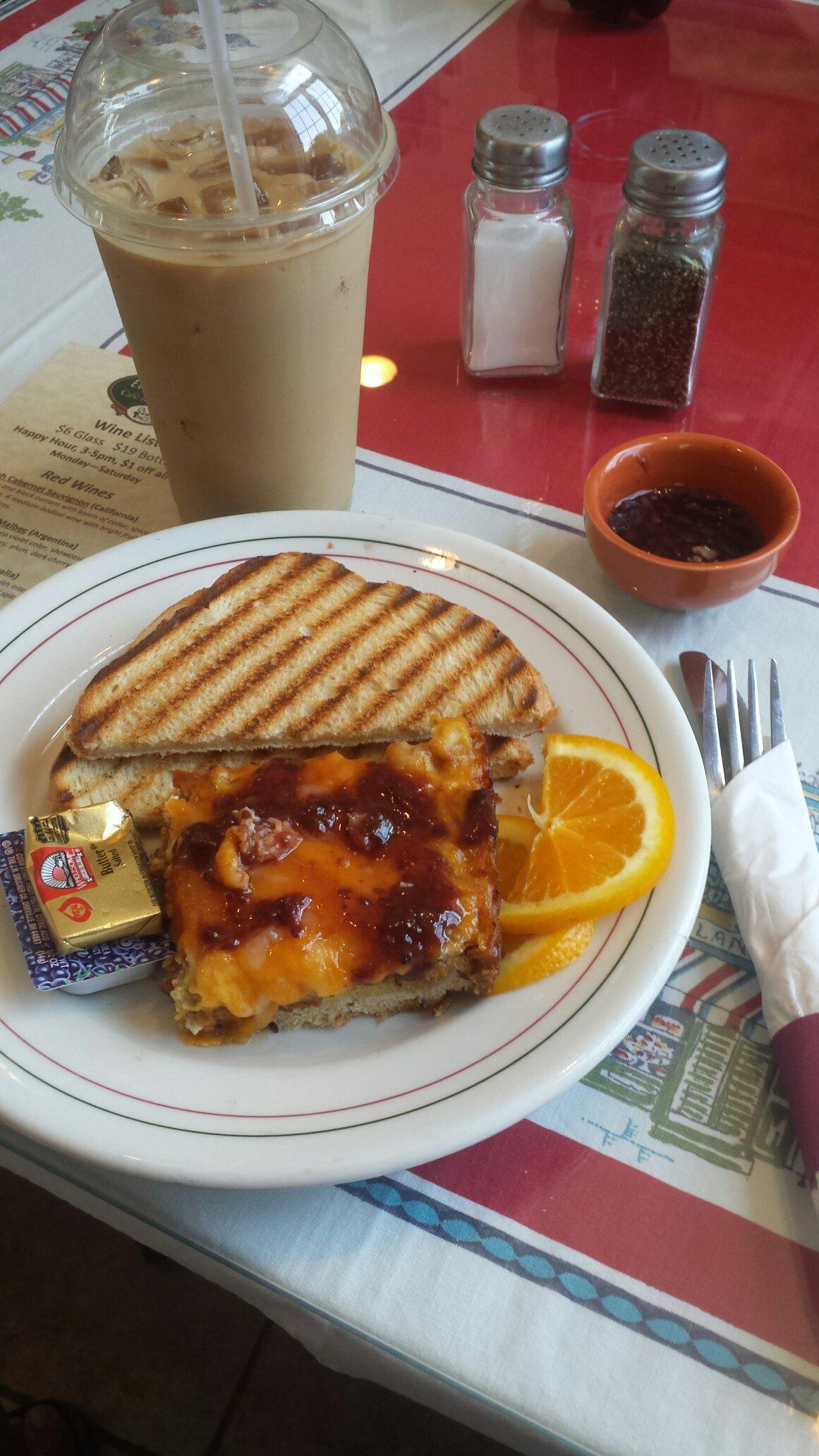 Ella Marie's Cafe-n-Collectibles