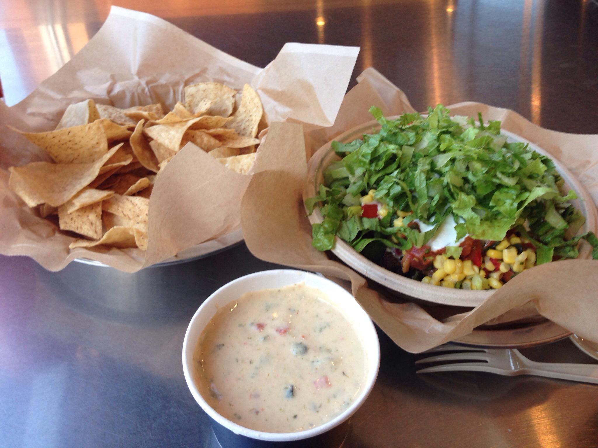 Photo by HappyGoGo1234