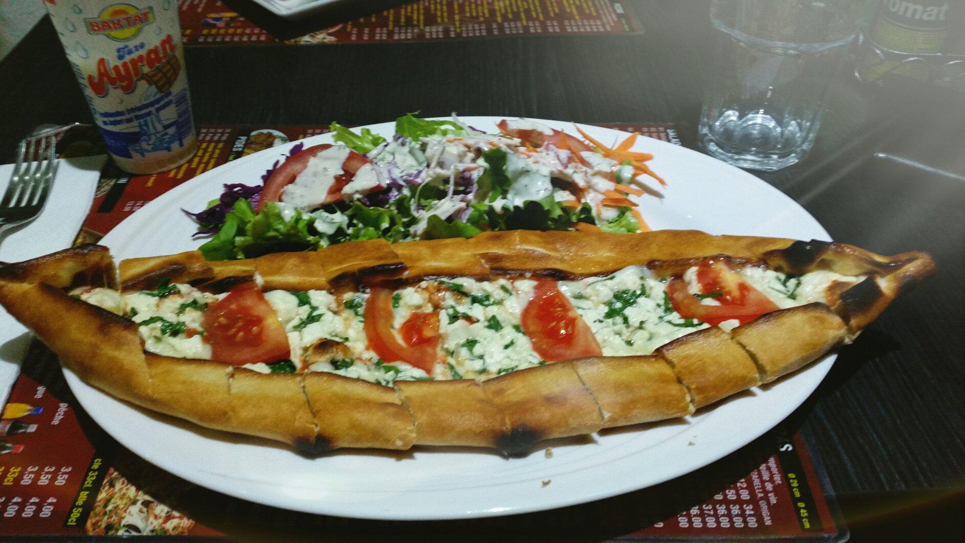 La T'Chaux Pizzeria Kebab