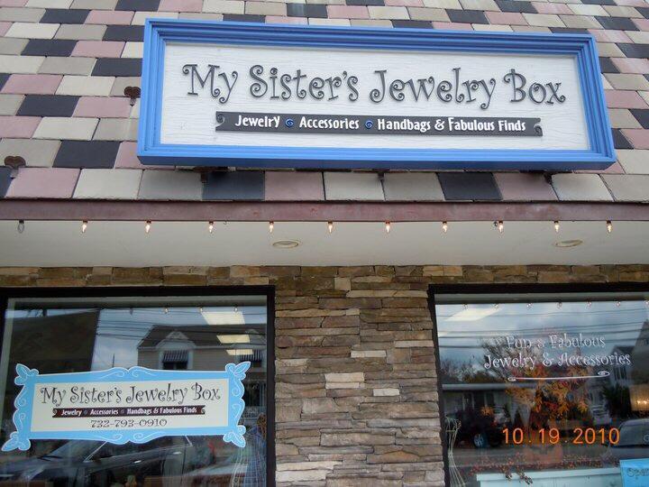 My Sister's Jewelry Box