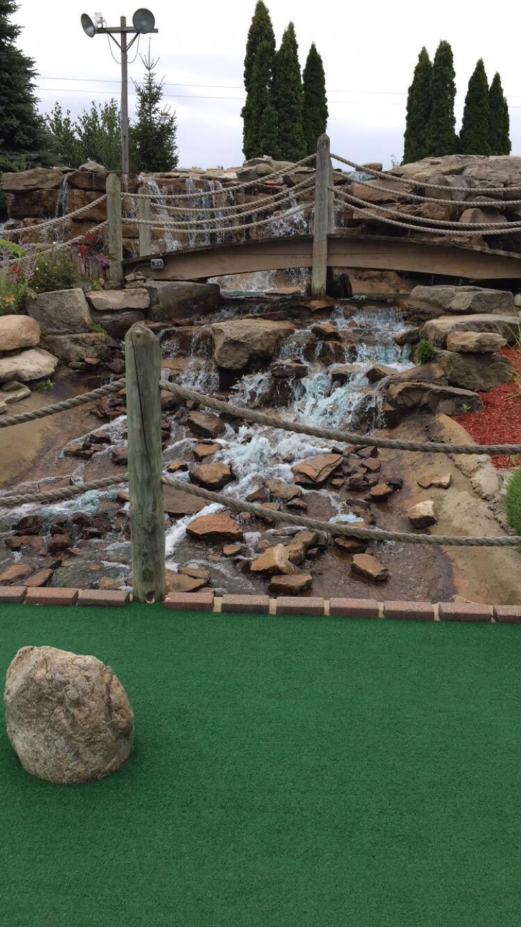 Sandy Dunes Adventure Golf