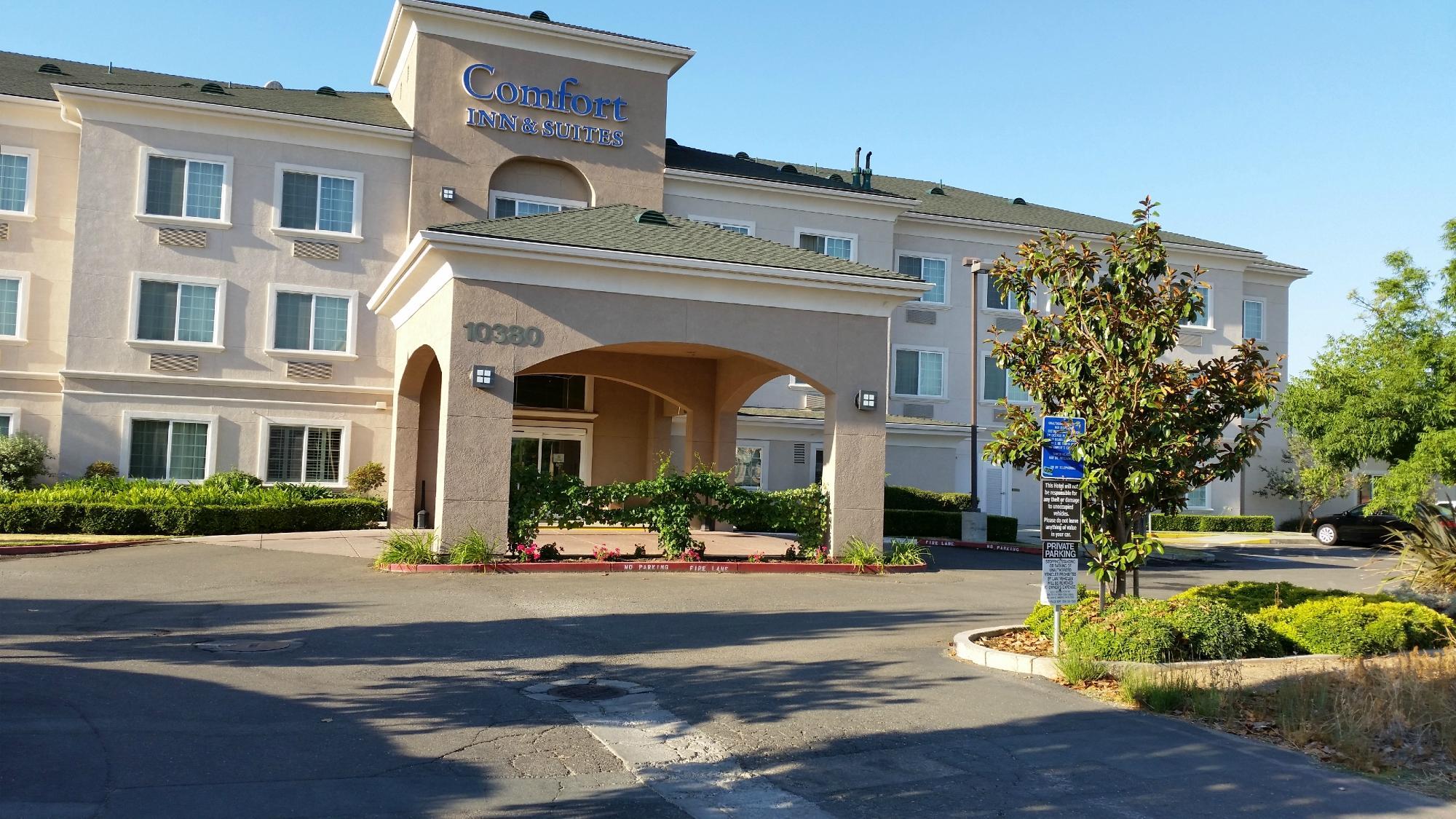 Comfort Inn & Suites Galt - Lodi North