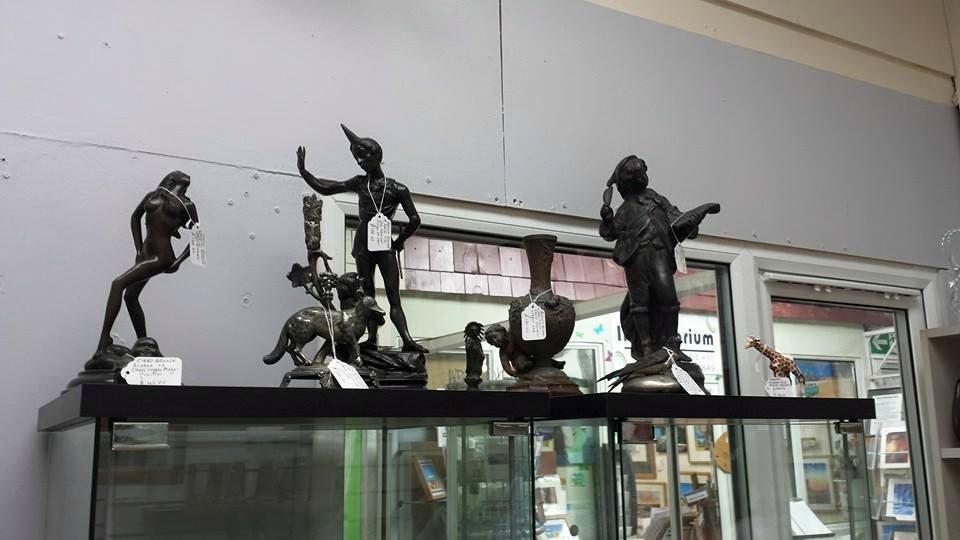 Country Life Creations & Antiques