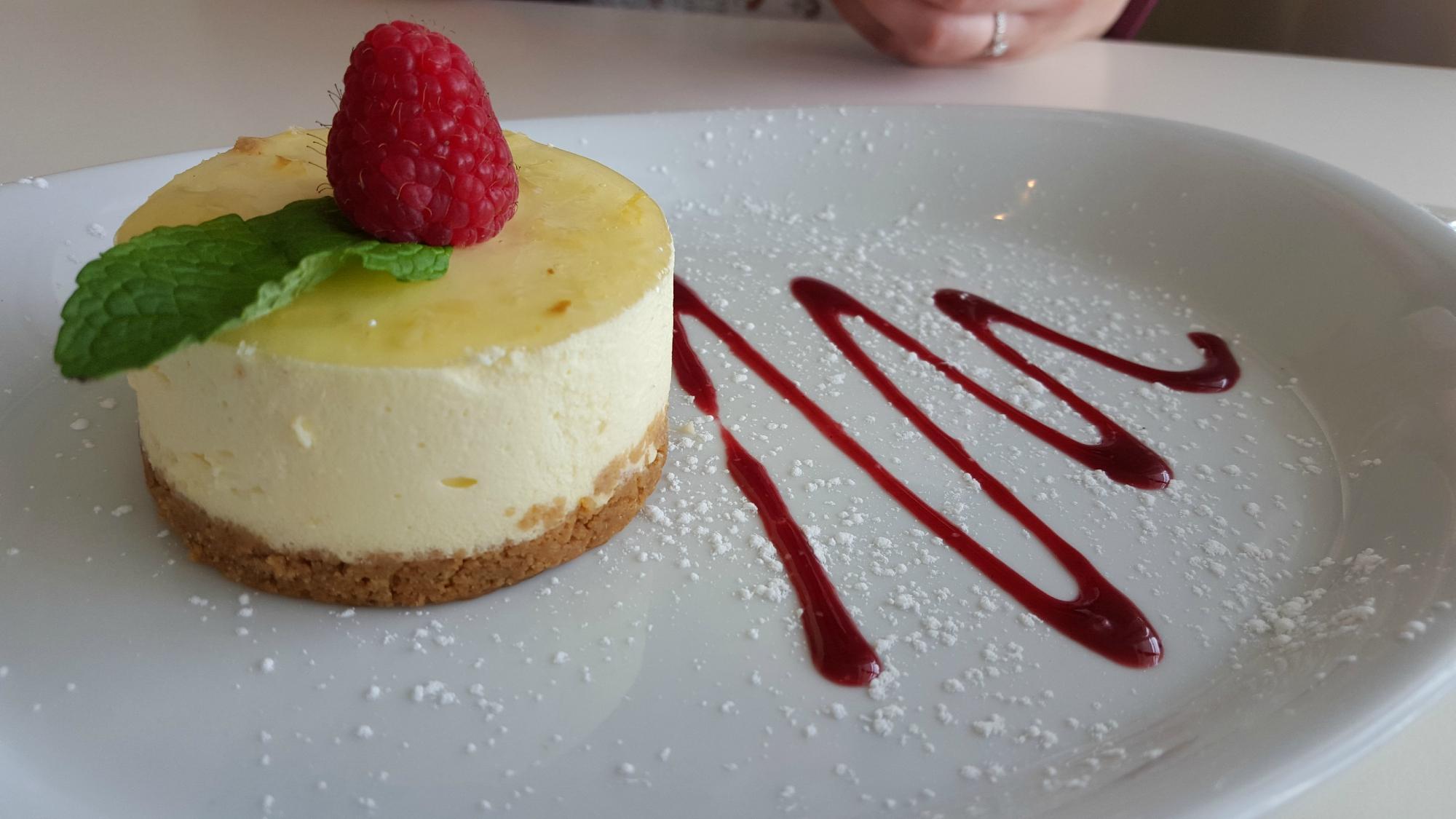 Signor Valentino Mermaid Quay