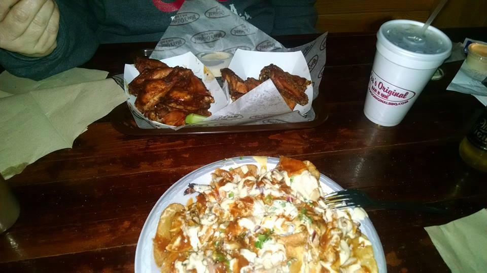 Moe's Original Bar B Que