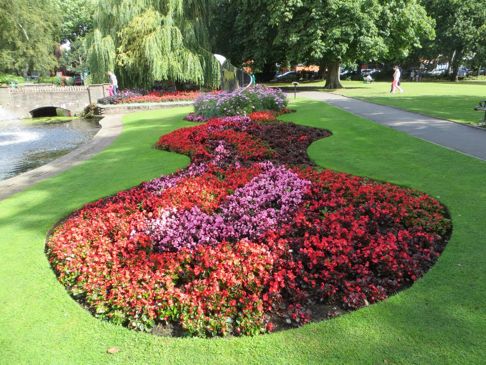 Queens park cafe loughborough