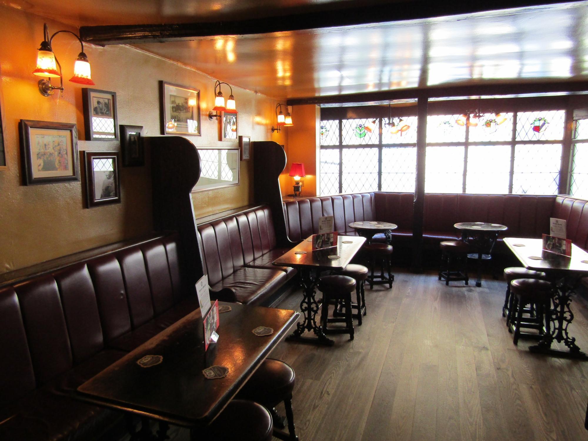 Ye Olde Murenger House