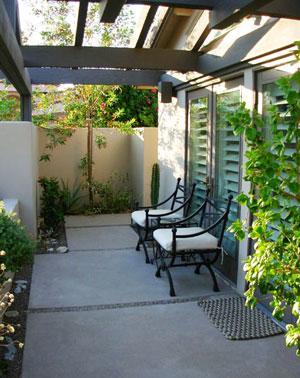 Las Fuentes Inn and Gardens