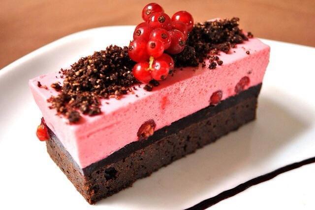 The Green Man & Courtyard