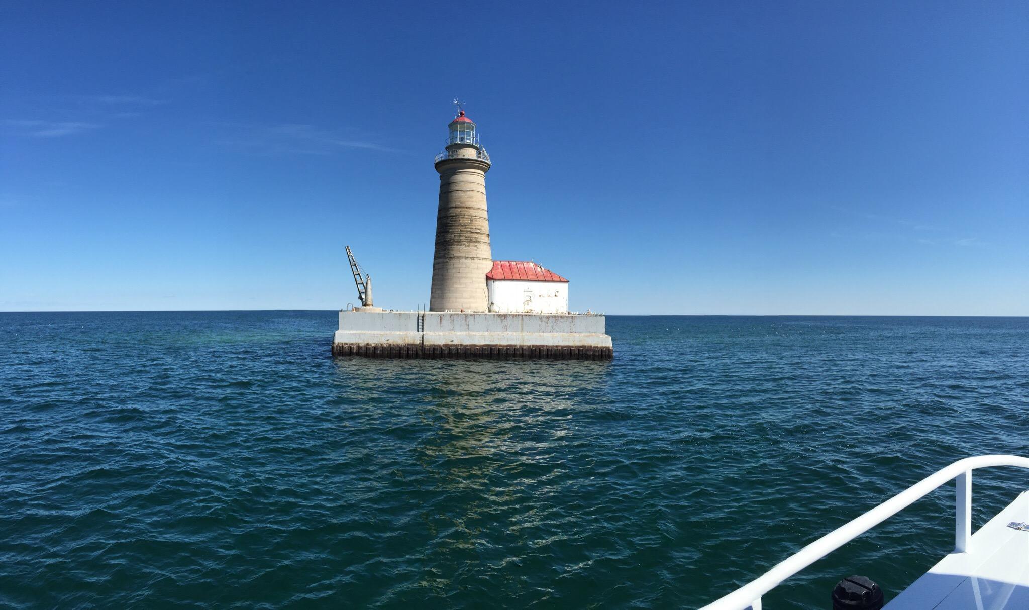 Shepler's Lighthouse Cruises