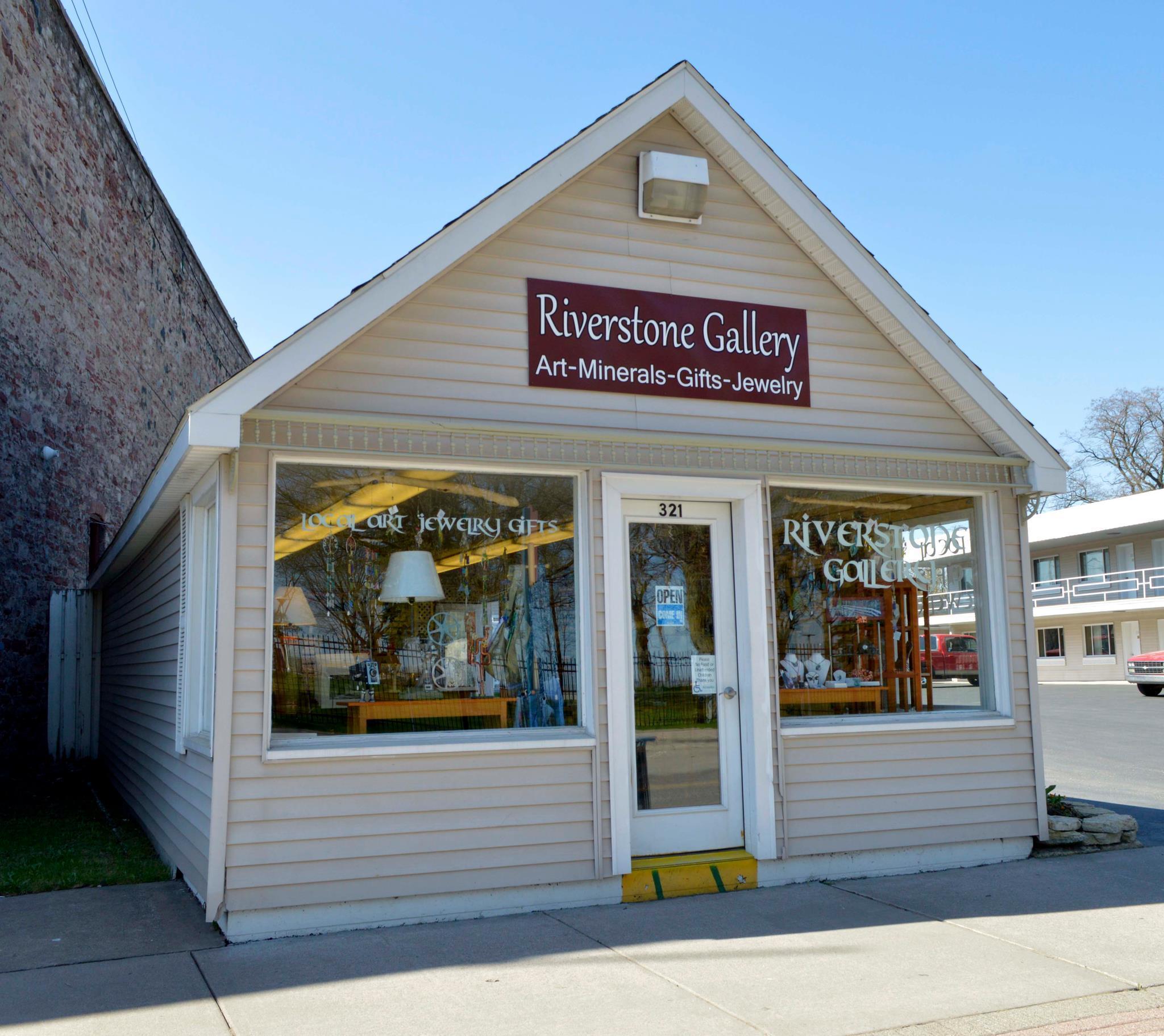 Riverstone Gallery