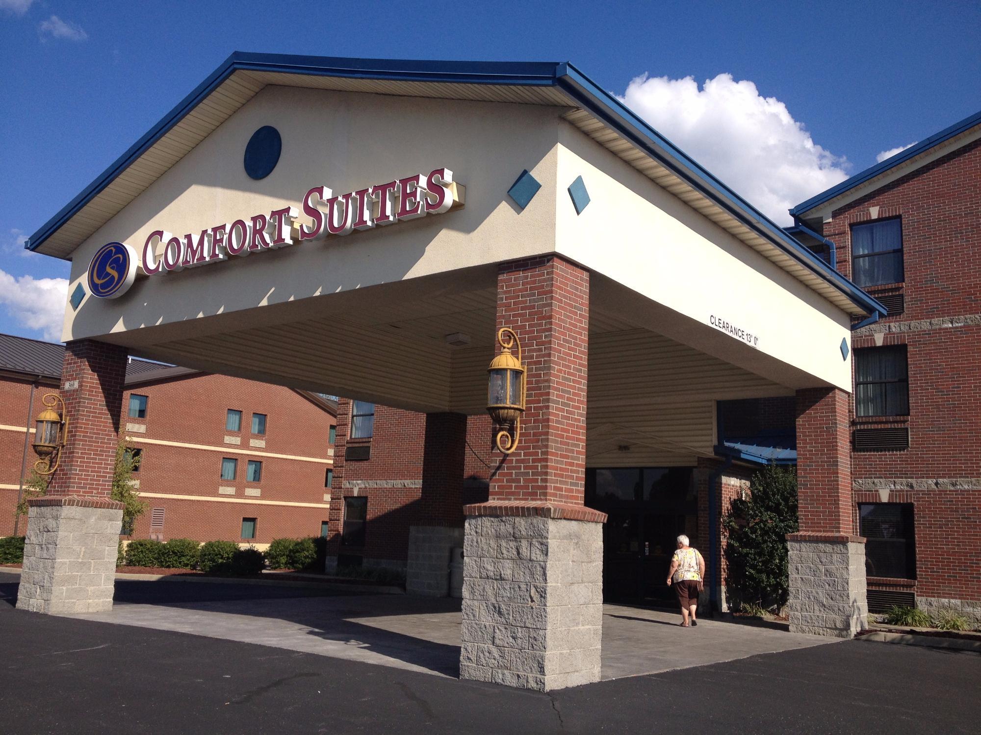 Comfort Suites