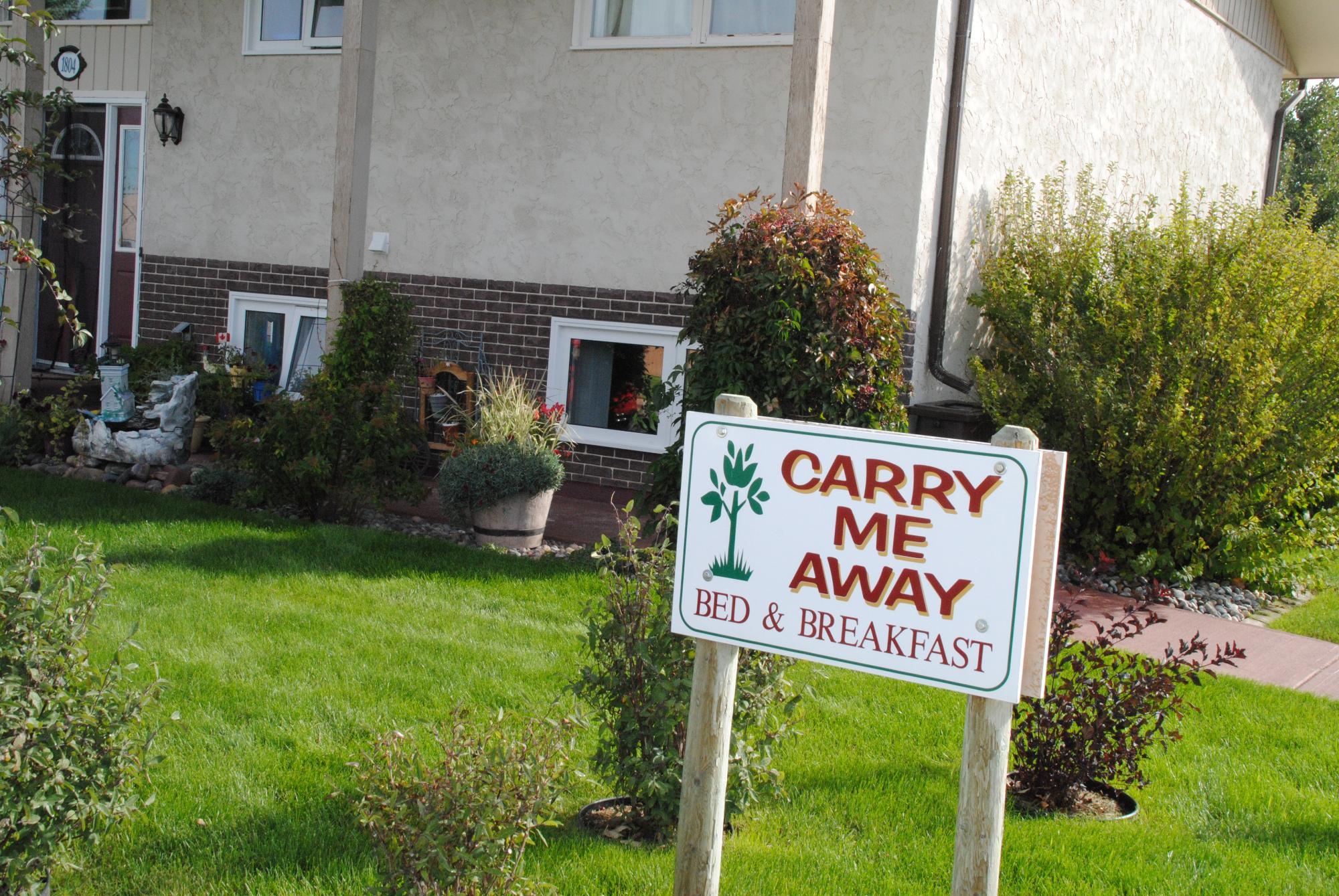 Carry Me Away Bed & Breakfast