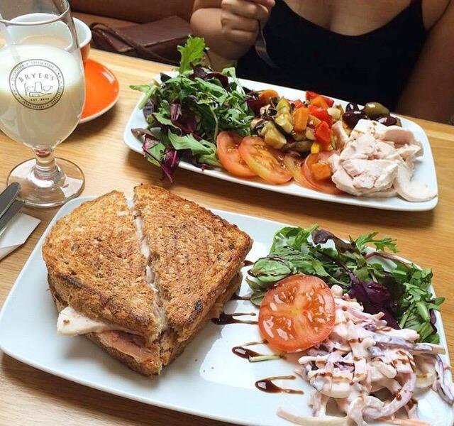 Bryer's Coffee House