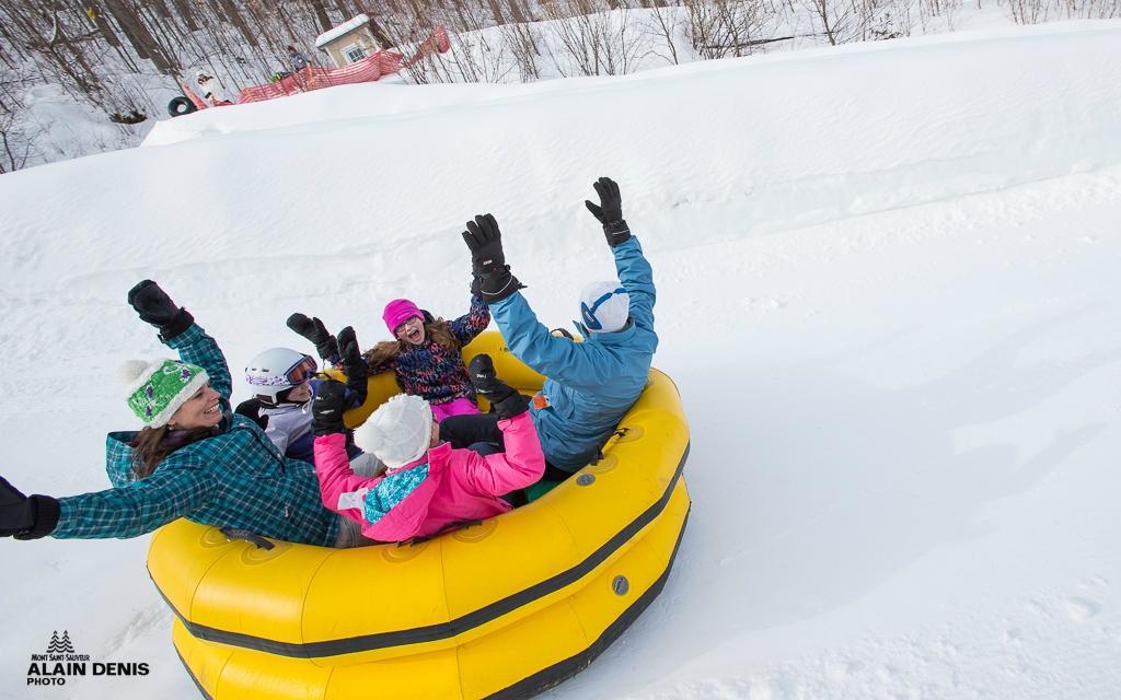 Glissade Sur Tube Mont Avila