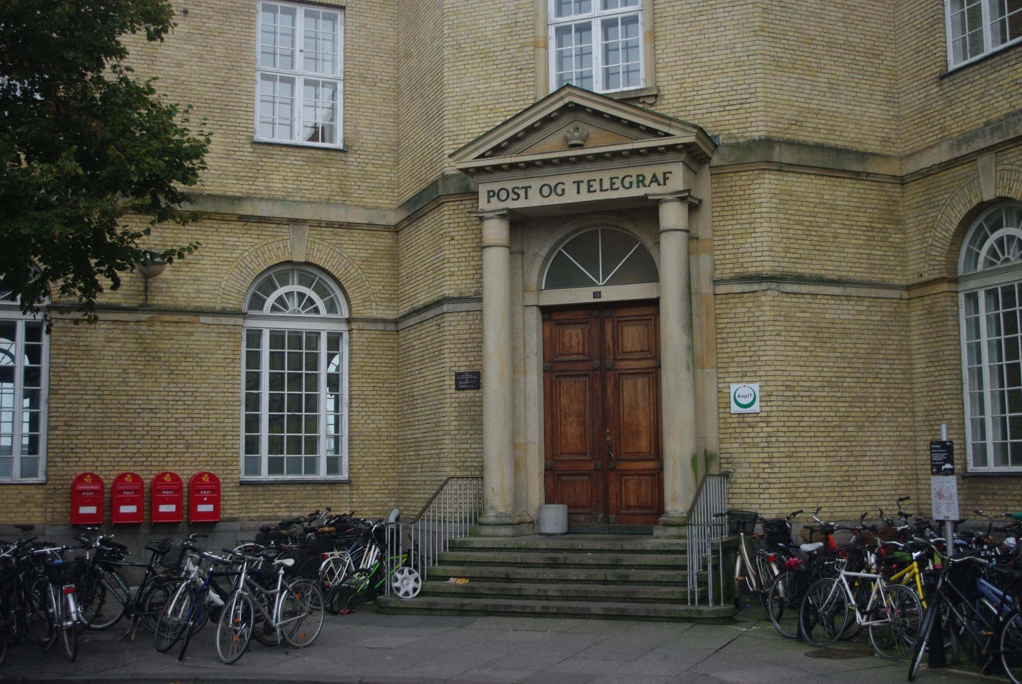 Den Gamle Post & Telegrafbygning