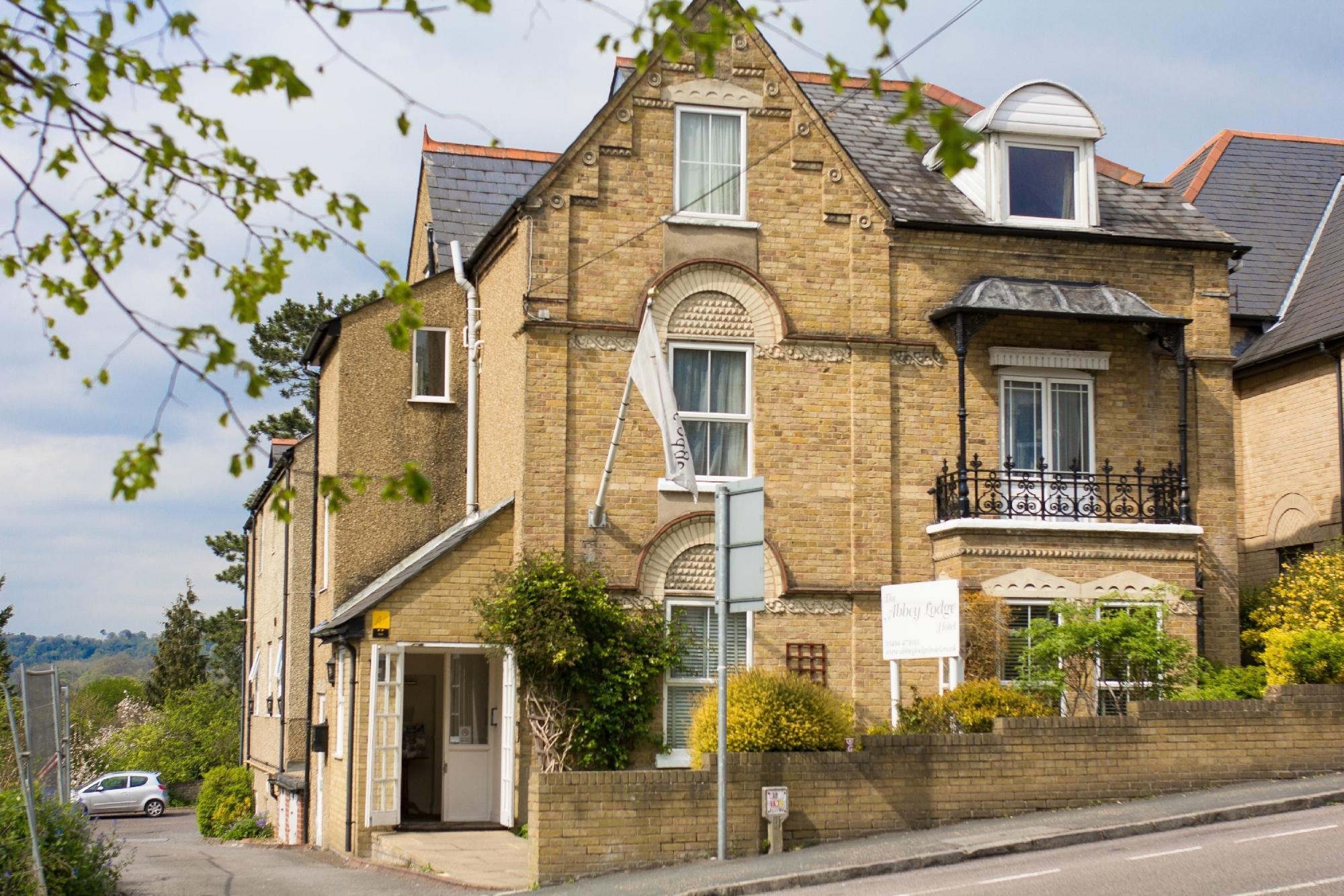 Abbey Lodge Hotel