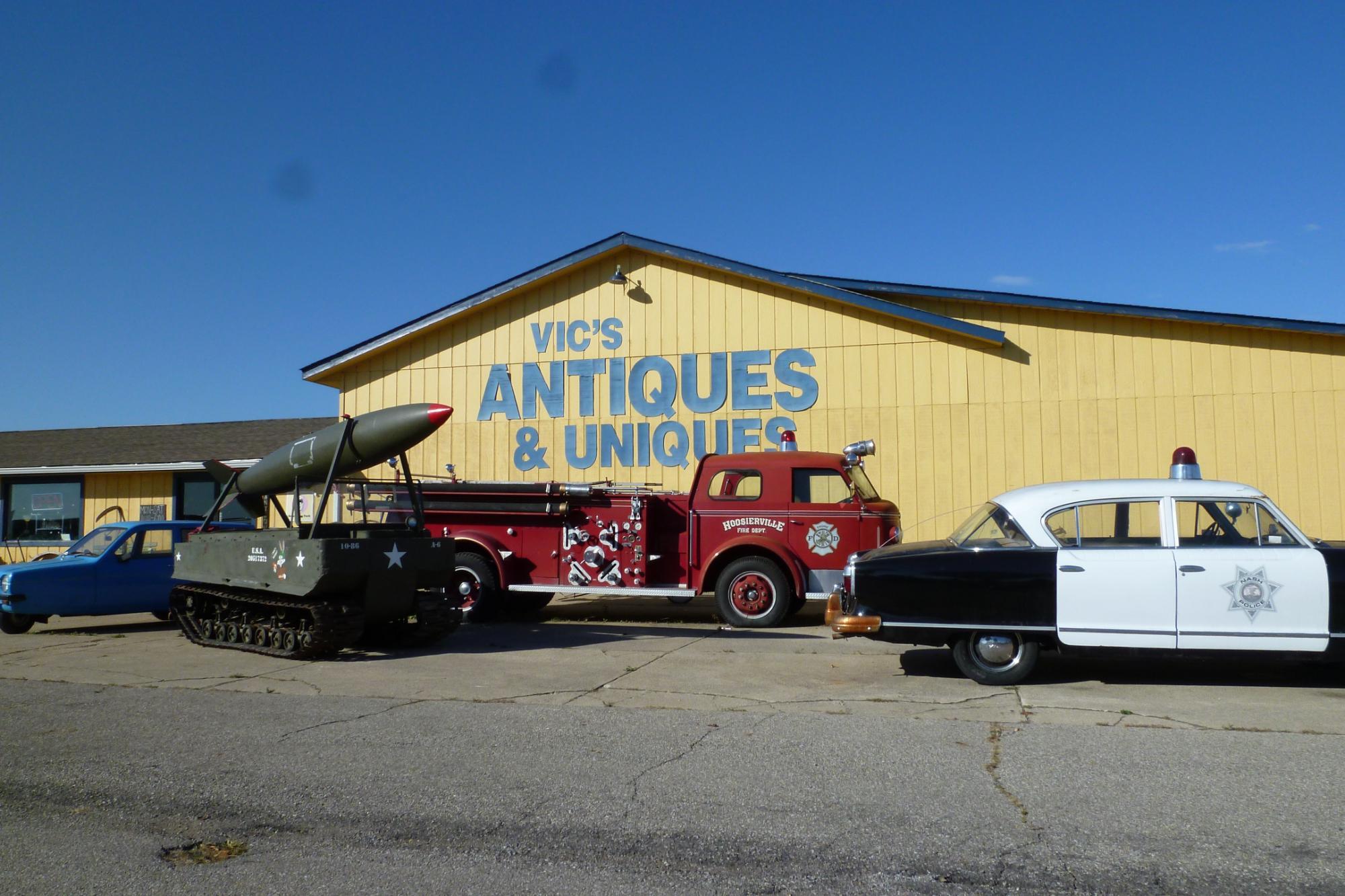 Vic's Antiques & Uniques