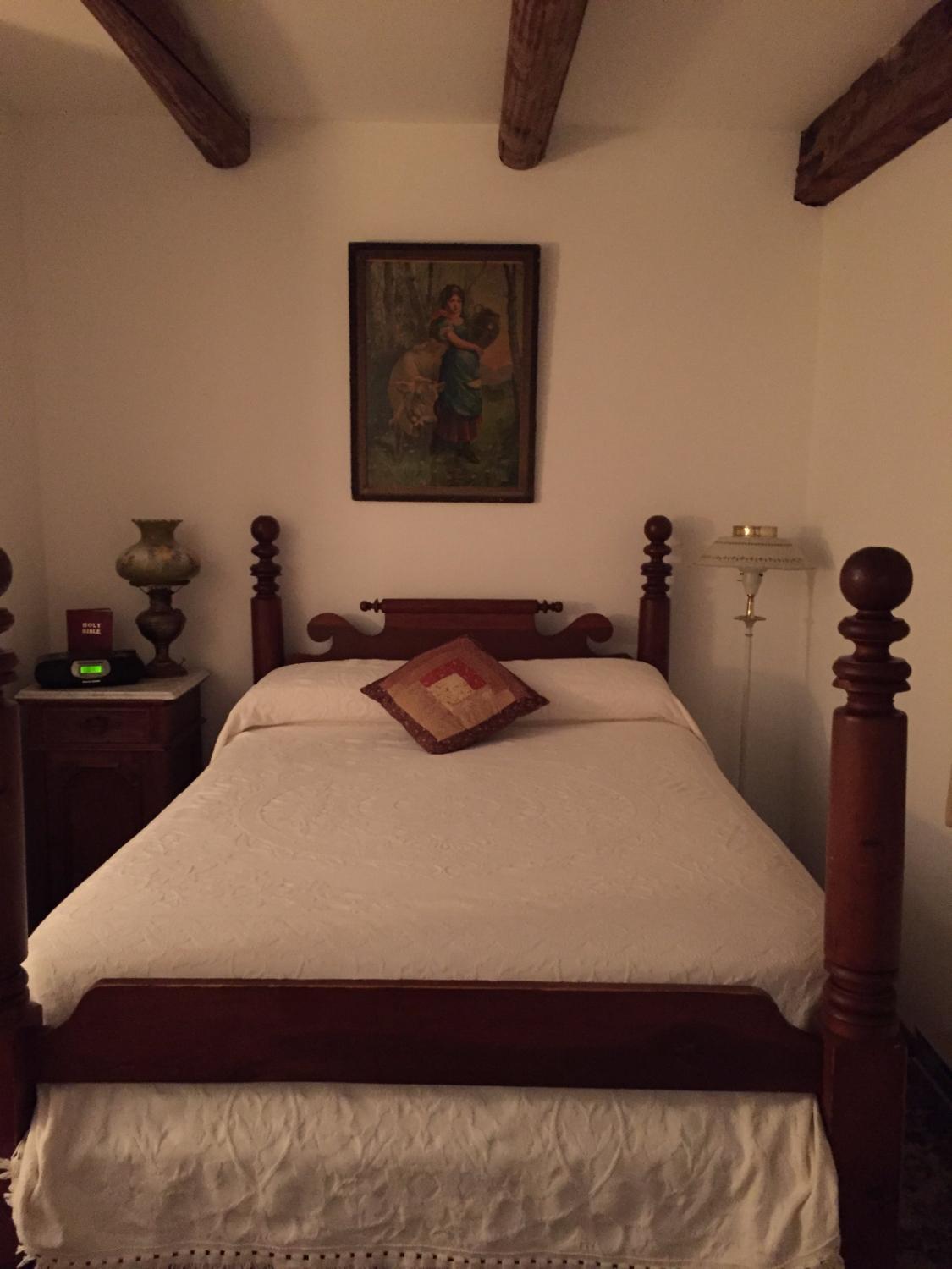 Camel's Hump View Farm Inn