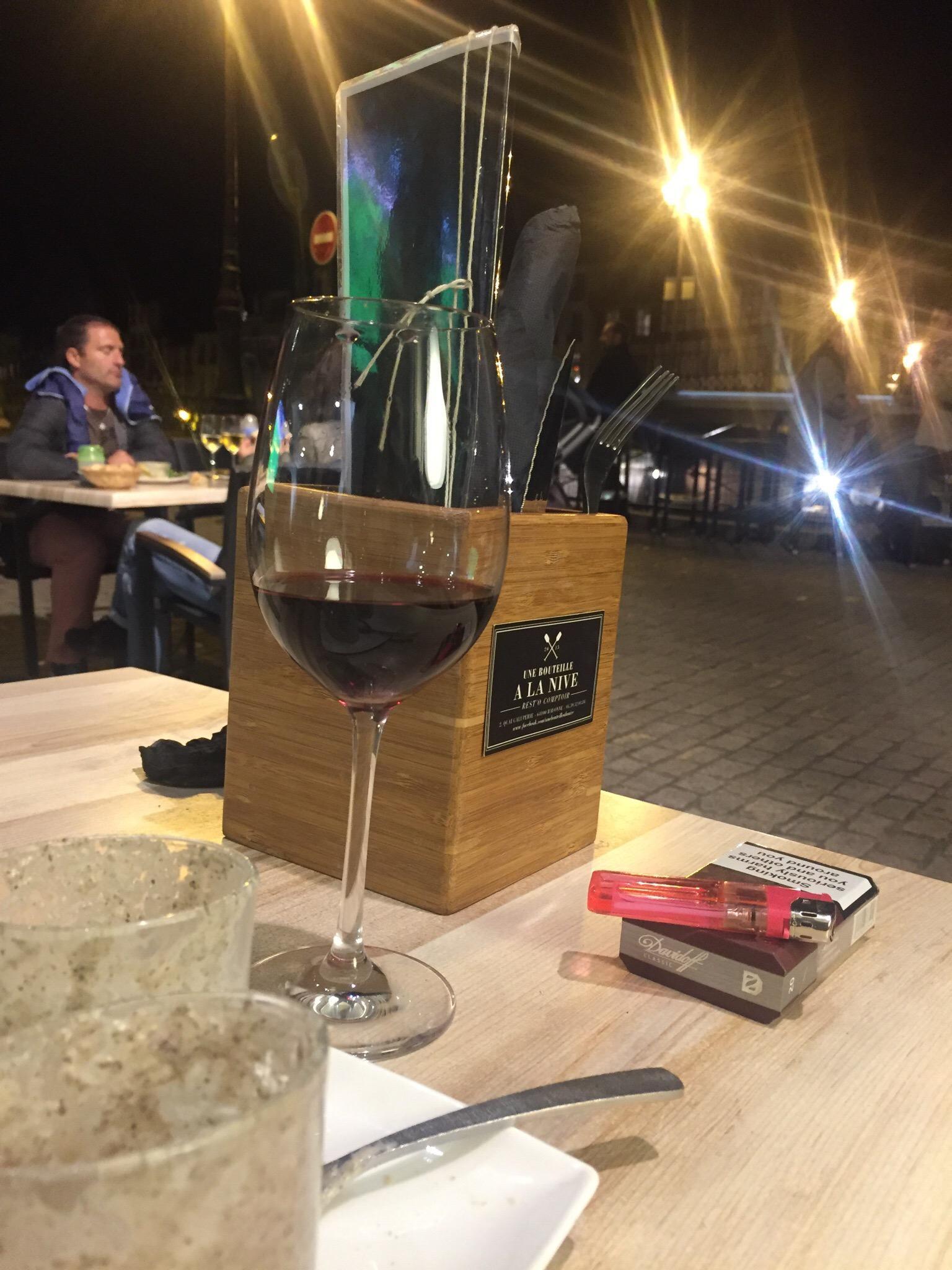 Une Bouteille a la Nive