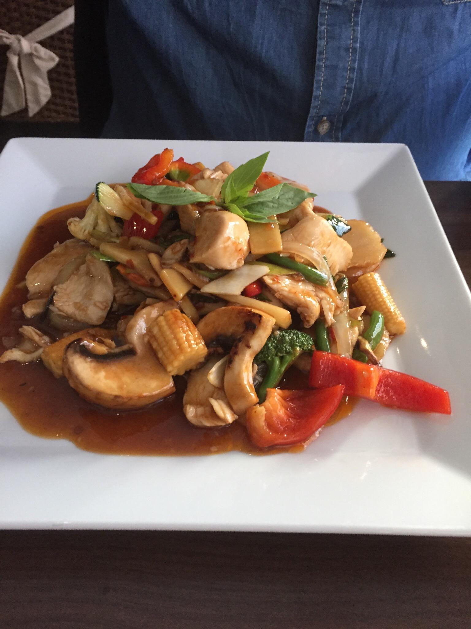 bong mai Restaurang & Bar